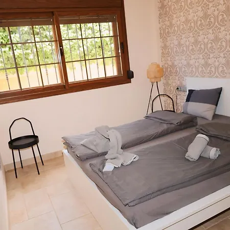 Precioso - Piscina- Garaje Privado- Jardin