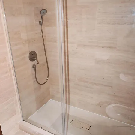 Precioso - Piscina- Garaje Privado- Jardin Holiday home *