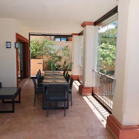 Precioso - Piscina- Garaje Privado- Jardin * Marbella