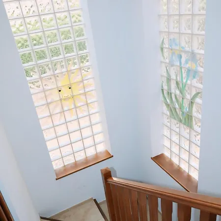 Precioso - Piscina- Garaje Privado- Jardin Marbella