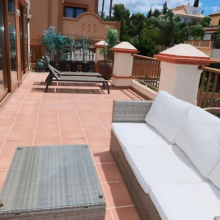 Holiday home Precioso - Piscina- Garaje Privado- Jardin