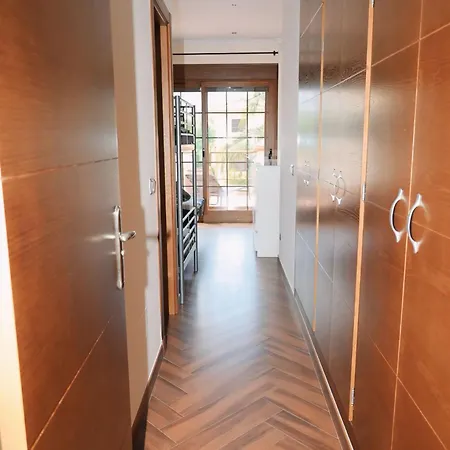 Holiday home Precioso - Piscina- Garaje Privado- Jardin *