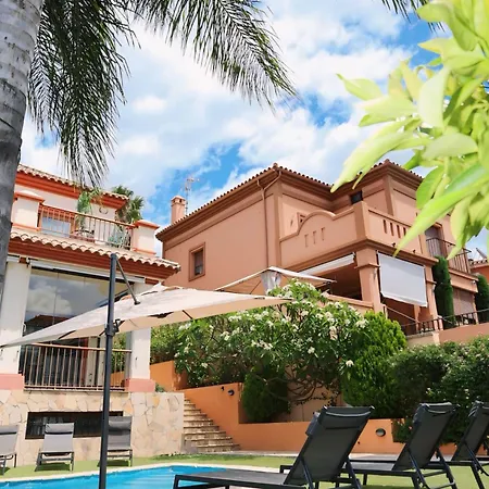 Holiday home Precioso - Piscina- Garaje Privado- Jardin Marbella